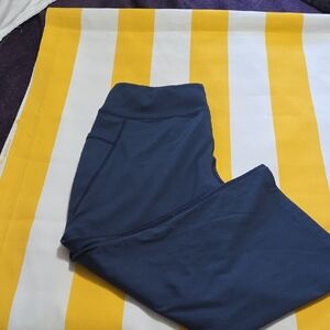 FIRSTWAY Navy Active Cropped Capris- Large